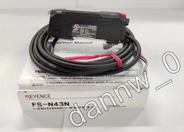 new 1pc KEYENCE Digital Fiber Optic Sensor Fs-n43n One Year