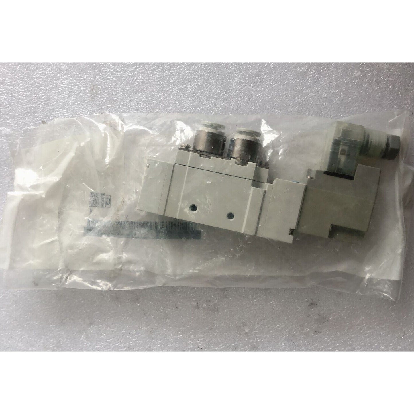 Professional SMC SY7120-5DZD-C8 Solenoid Valve 1PC - SMC