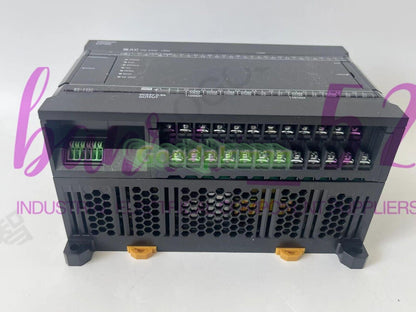 1PCS Omron PLC CP2E-E40DR-A controller