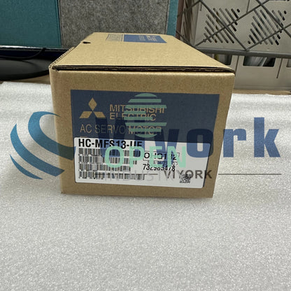 1PCS Mitsubishi HC-MFS13-UE AC SERVO MOTOR AC 100W 3PH 105V 0.9A