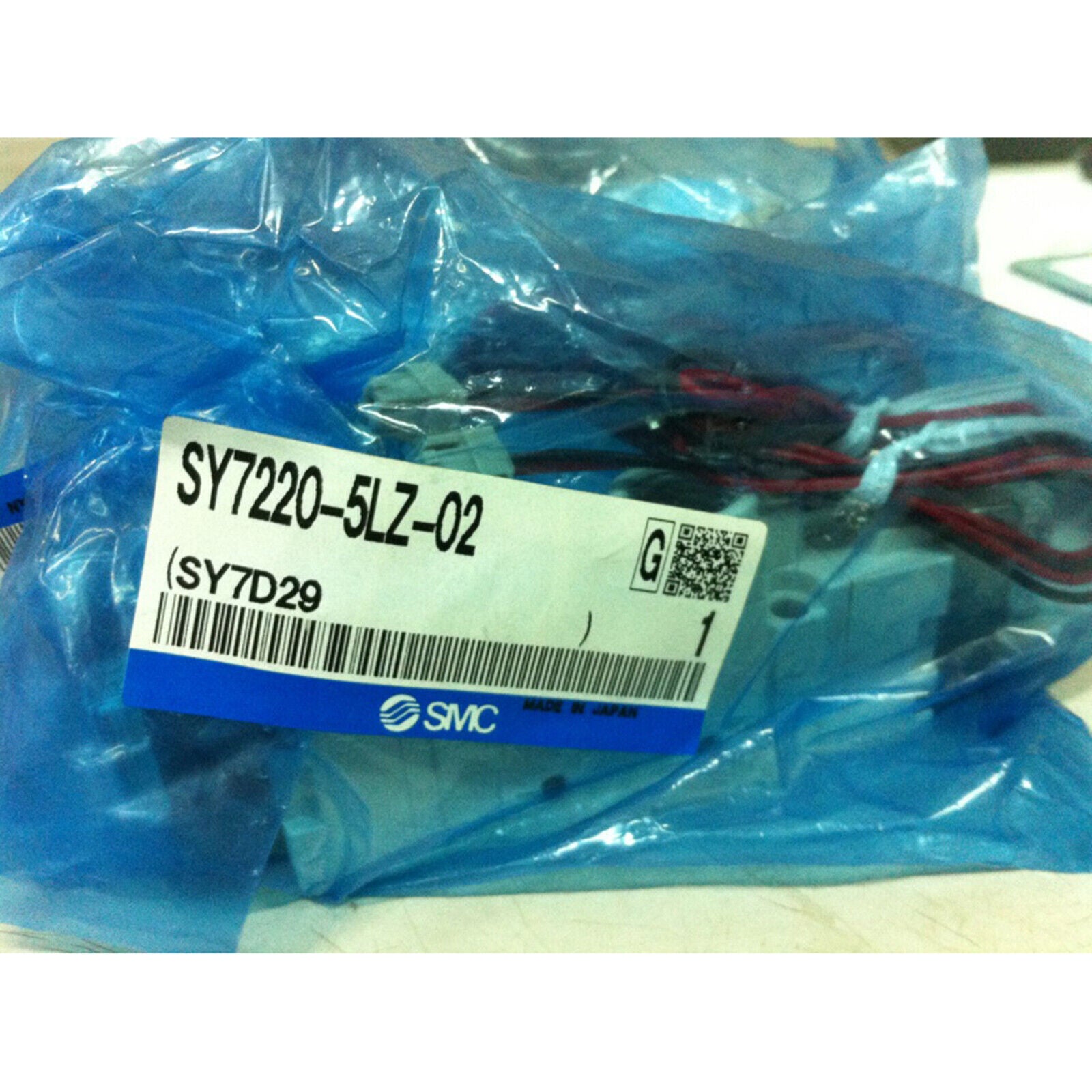 SMC Solenoid Valve SY7220-5LZ-02 - SMC