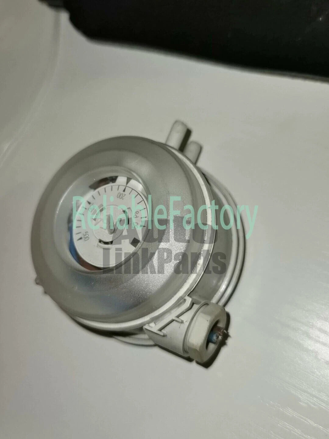 1PCS 604.9110030 pressure switch