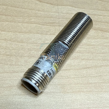 Omron E2E-X3D1-M1G Proximity Switch Sensor 24Y07M