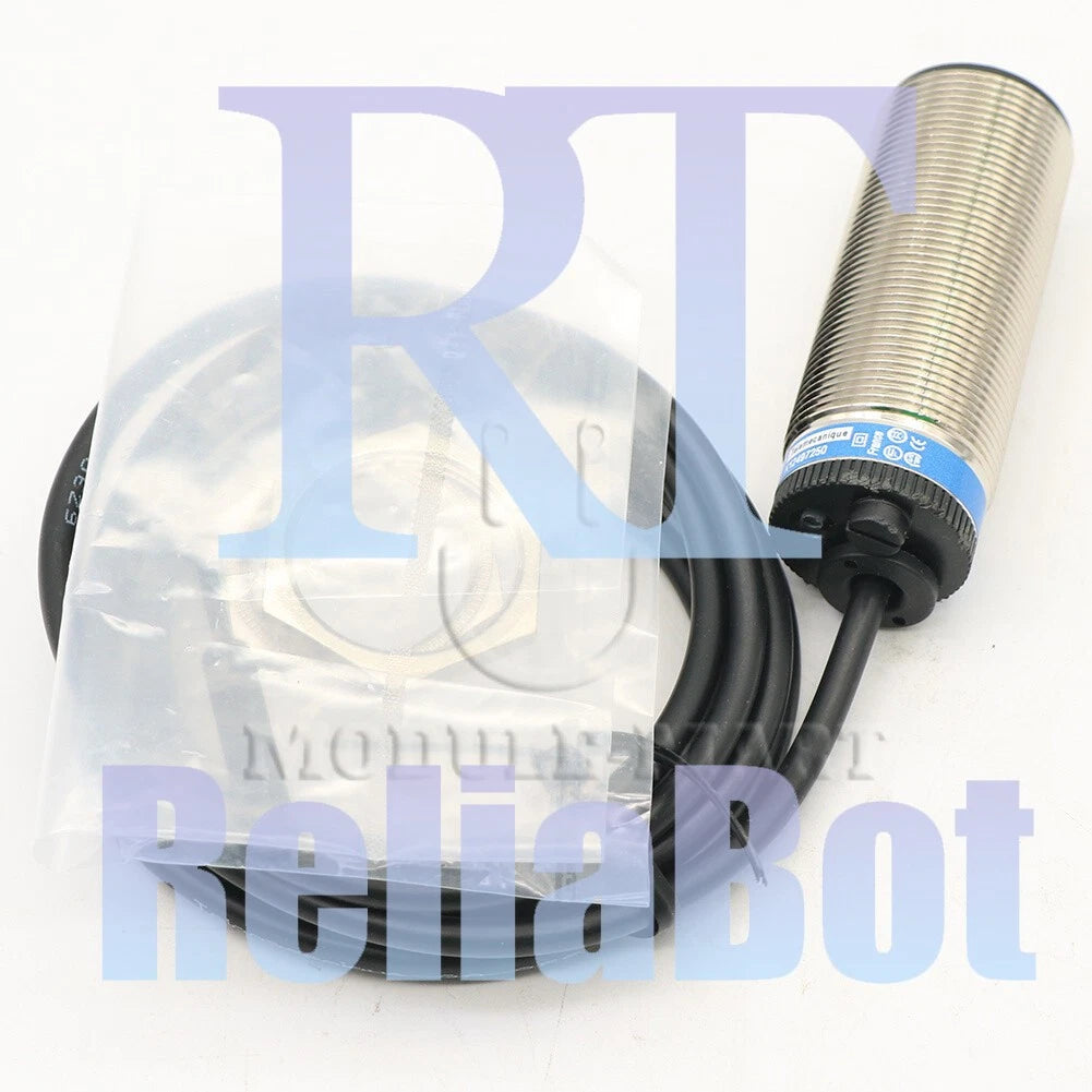 SCHNEIDER XSA-V12373 XSAV12373 Proximity Switch Sensor 1PCS