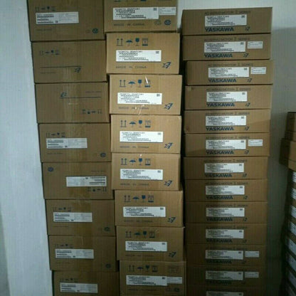 1PC Yaskawa SJME04AMA4C Servo Motor Fast Ship - YASKAWA