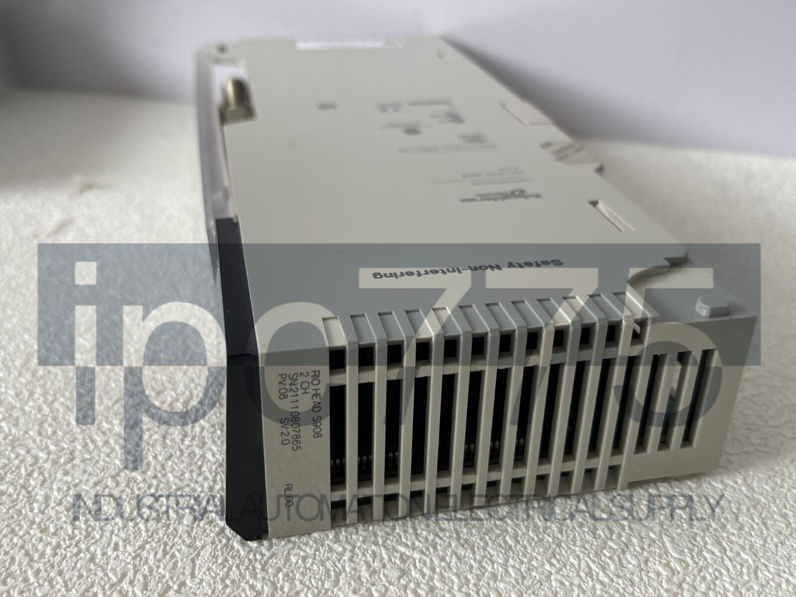 New 140CRA93200 Sealed Modicon RIO HEAD Module 140CRA93200 - MODICON
