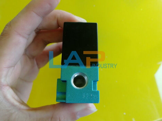 NEW MAC 111B-503JD Solenoid Valve - 1PC - APPLE
