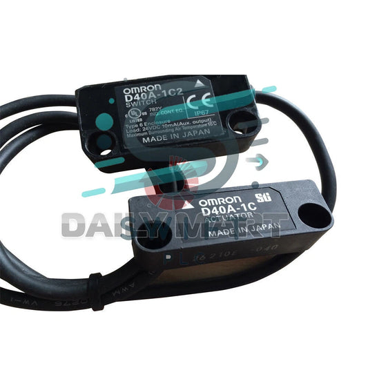 1PCS Omron Automation and Safety D40A-1C2 D40A-1C2 Safety Door Switch