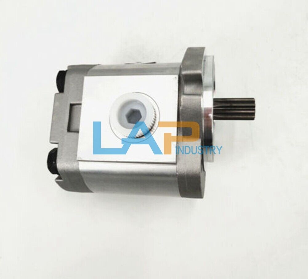 Hitachi EX200-5 Hydraulic Pilot Pump HPV102 for Excavators - HITACHI