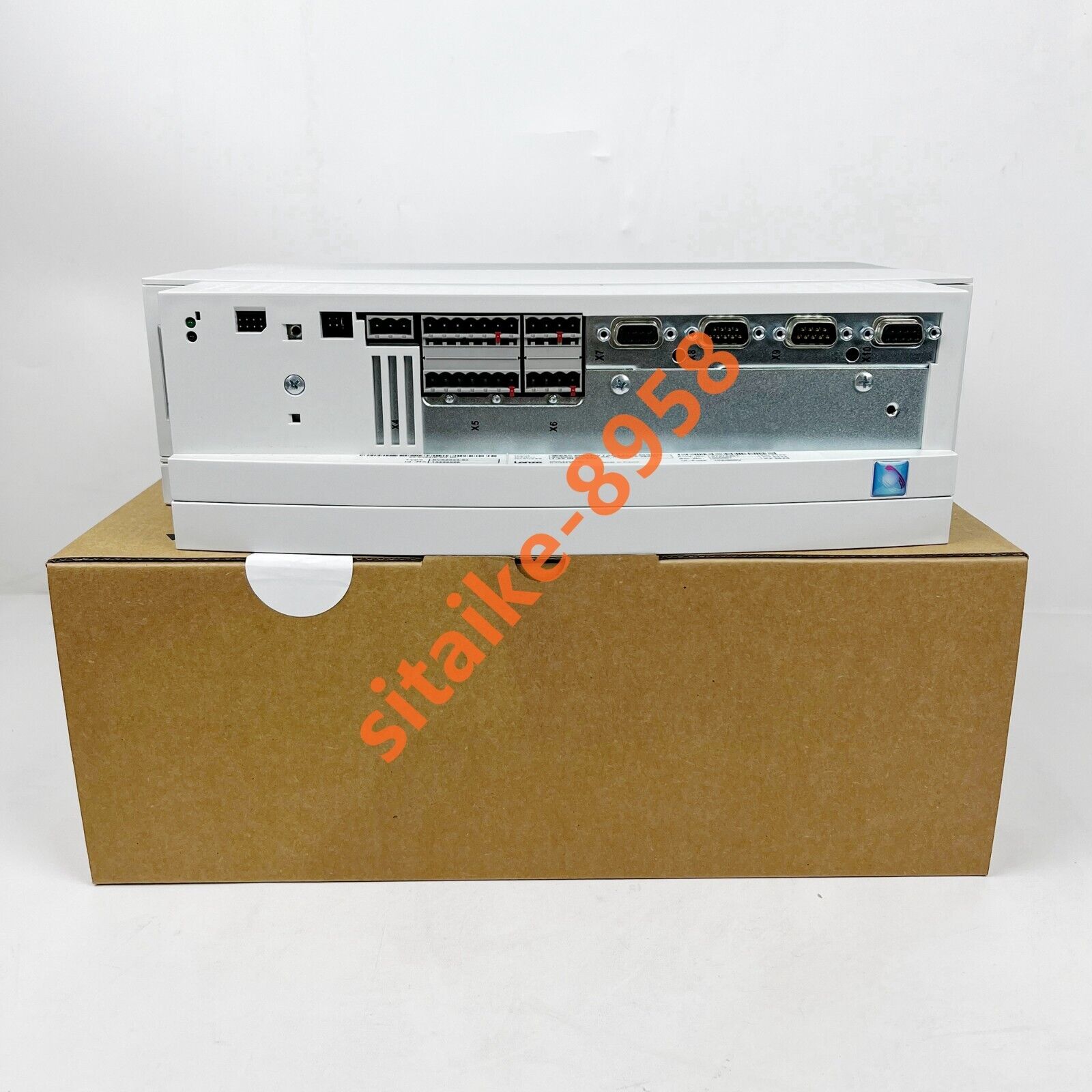 new EVF9322-EVV004 Lenze Frequency converter EVF9322-EVV004 Freby - LENZE