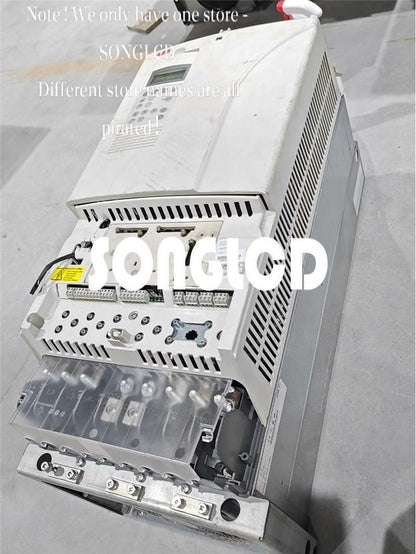 ABB ACS800-01-0100-3+P901 Industrial AC Drive - ABB