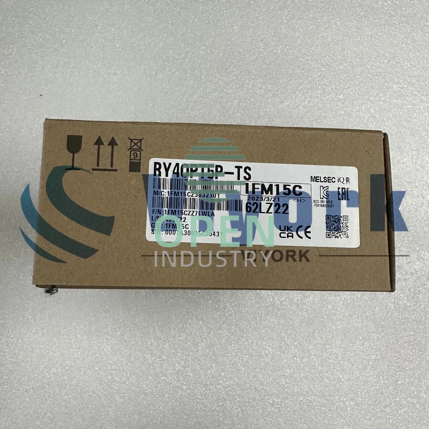 1PCS Mitsubishi RY40PT5P-TS PLC MODULE