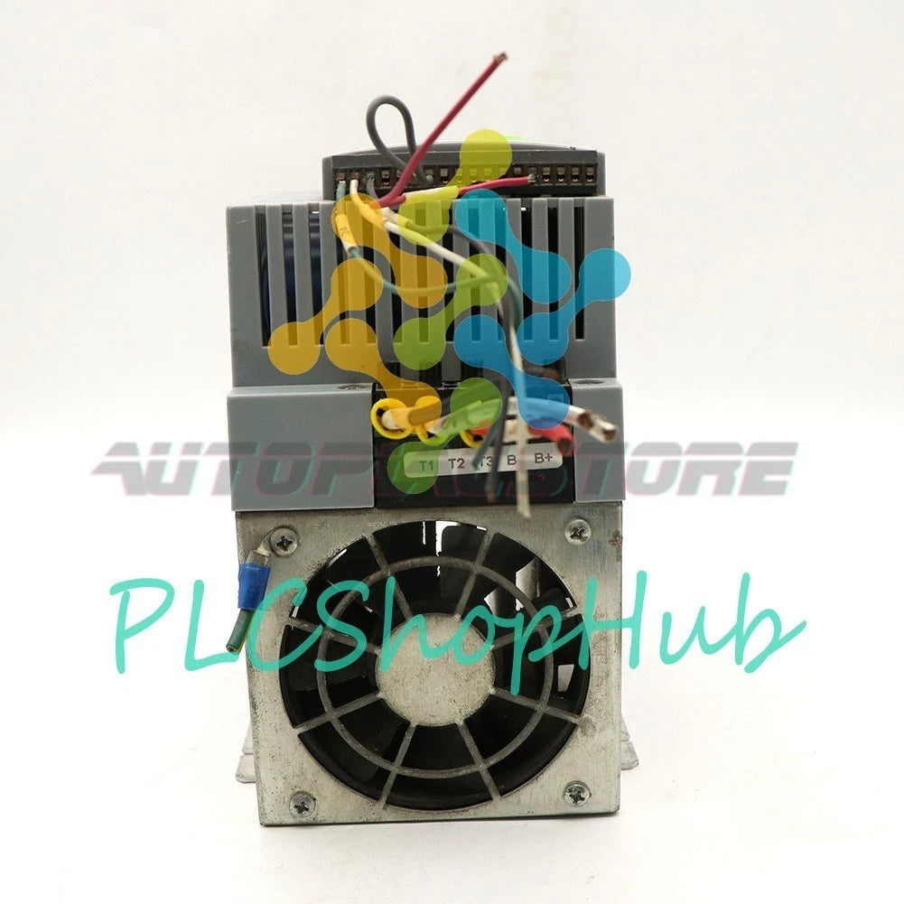 1PCS Lenze inverter AC TECH SF230Y 1/3PH 220V 2.2KW