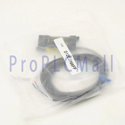 BANNER optical fiber sensor D12E2N6FP 1PCS