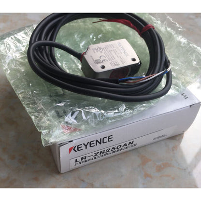 KEYENCE CMOS Laser Sensor LR-ZB250AN - KEYENCE