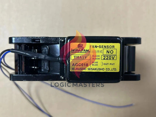 1pcs IKURA U4251W 220V 15 / 14W 12025 with sensor fan