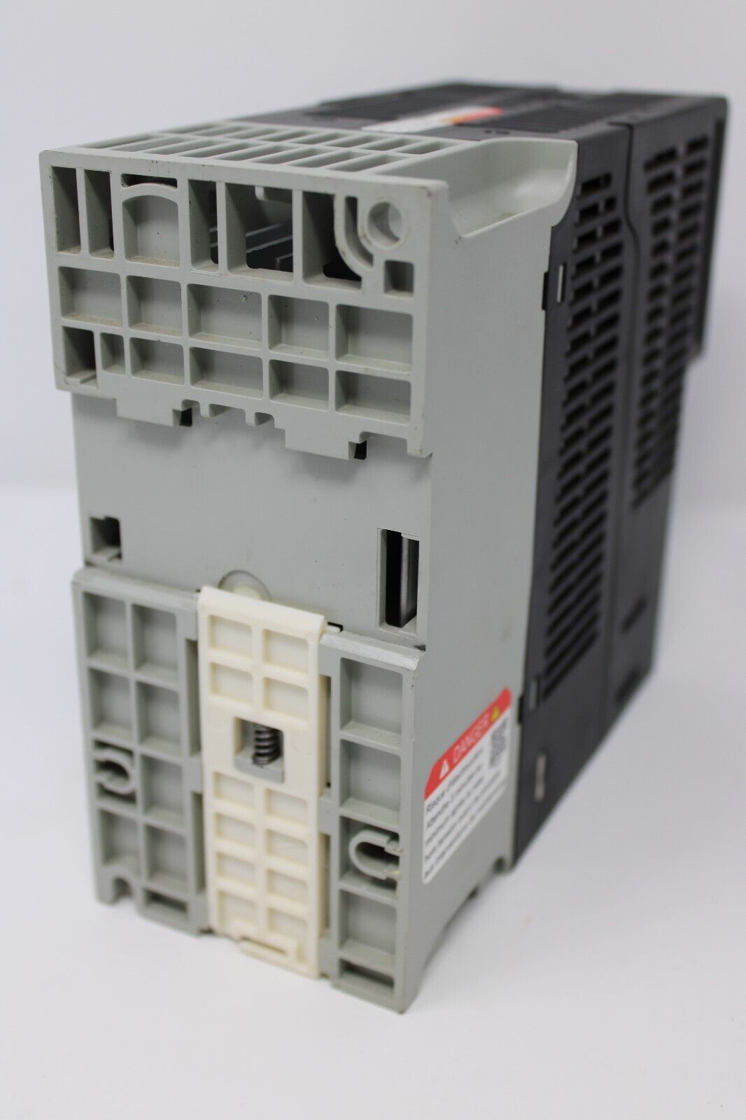 used Allen Bradley 25B-D1P4N104 PowerFlex 525 *No Cover - ALLEN BRADLEY