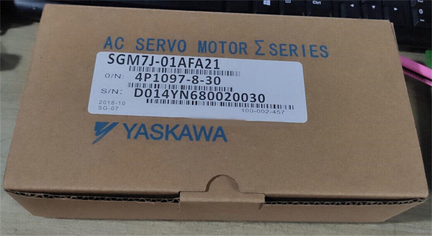 1PC Yaskawa SGM7J-01AFA21 Servo Motor - YASKAWA