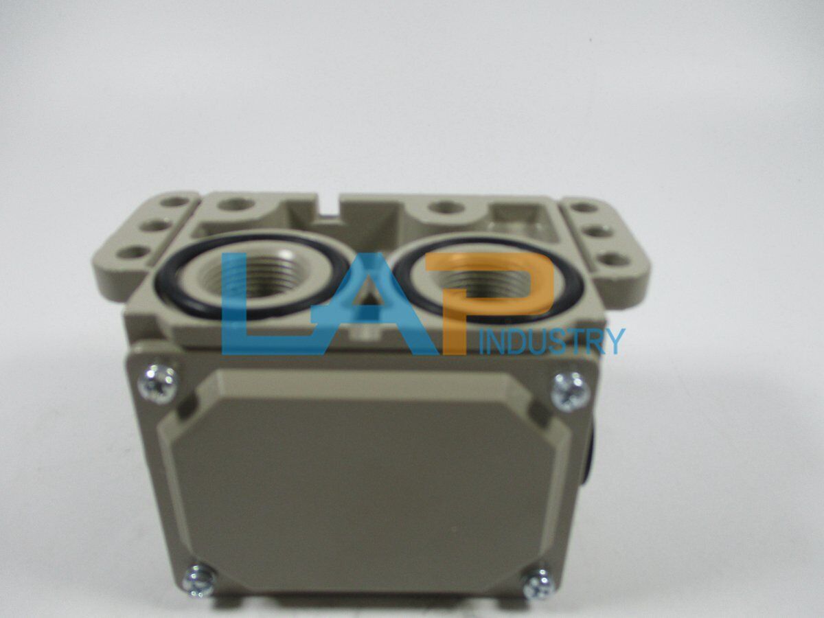 Omron VB-3221 10A 125.250VAC - OMNION