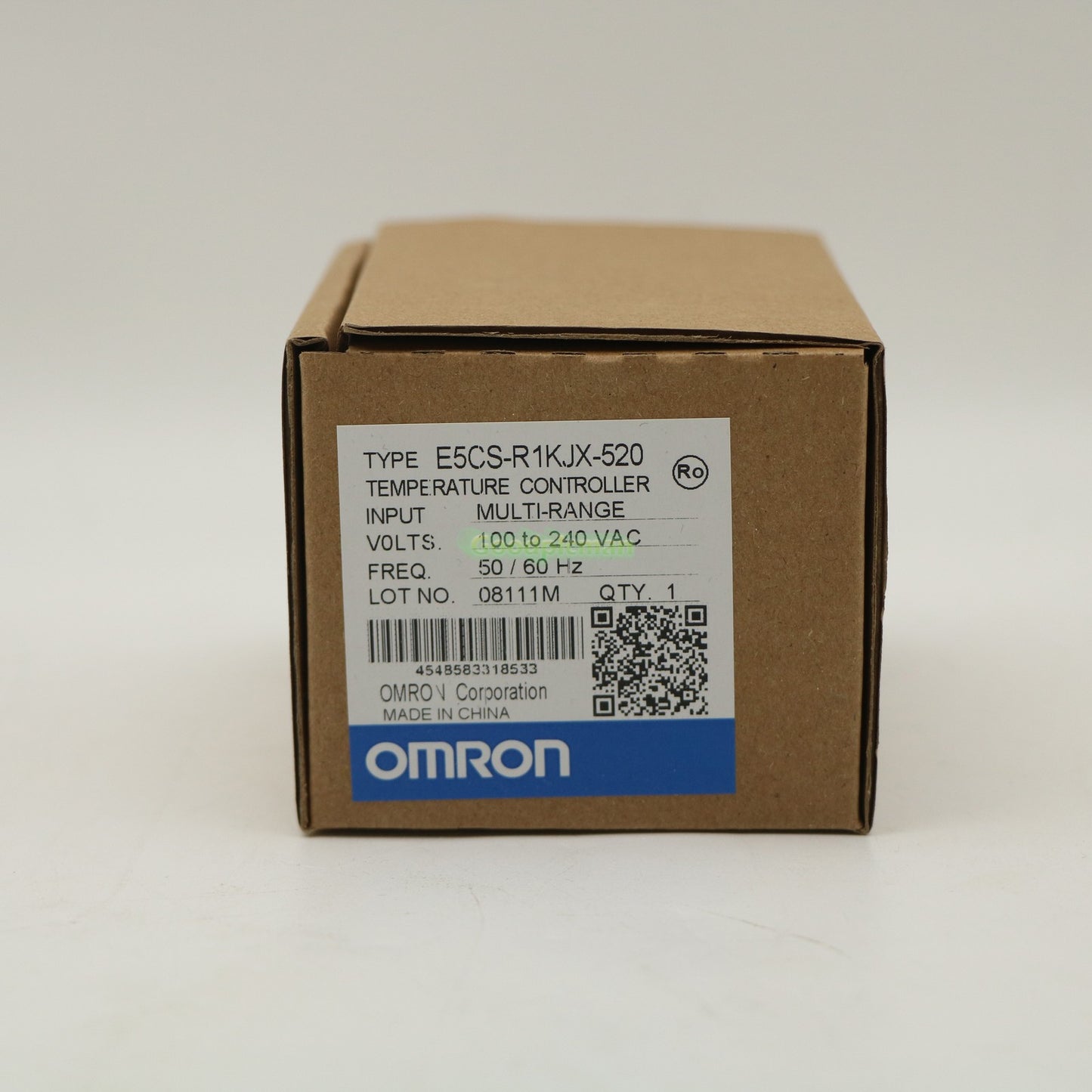 OMRON E5CS-R1KJX-520 Temperature Controller 1/16 DIN with Relay Output