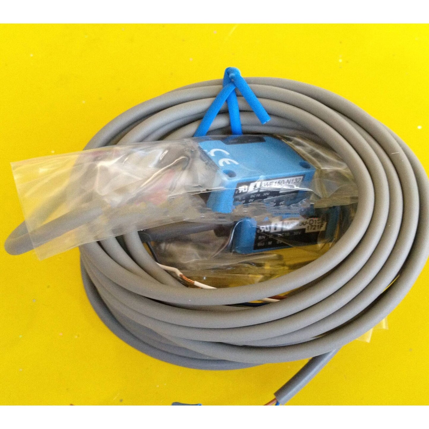 ONE SICK WS/WE150-N132 Photoelectric Switch Sensor - SICK