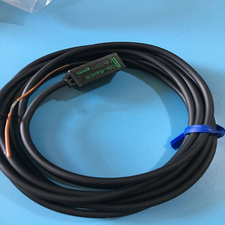 Takex 1-PC Photoelectric Switch GN-R40CR - TAKEX