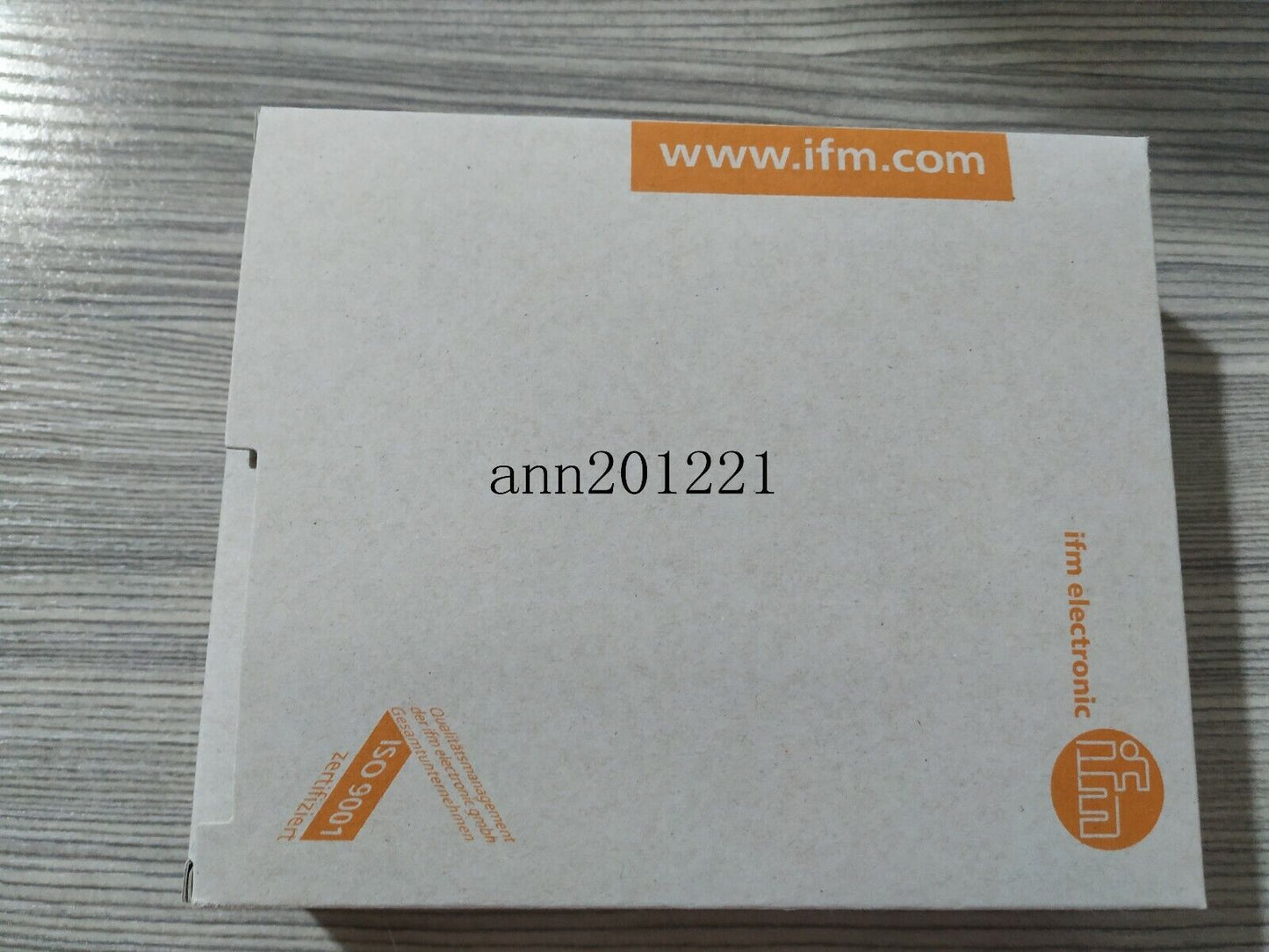 new 1PC IFM IG0012 proximity Switch - IFM