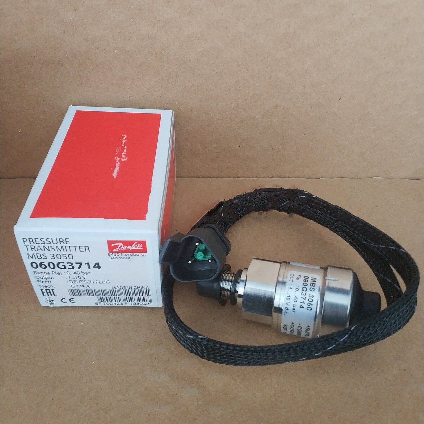 1PCS MBS 3050 060G3714 DANFOSS Pressure Transmitter - DANFOSS