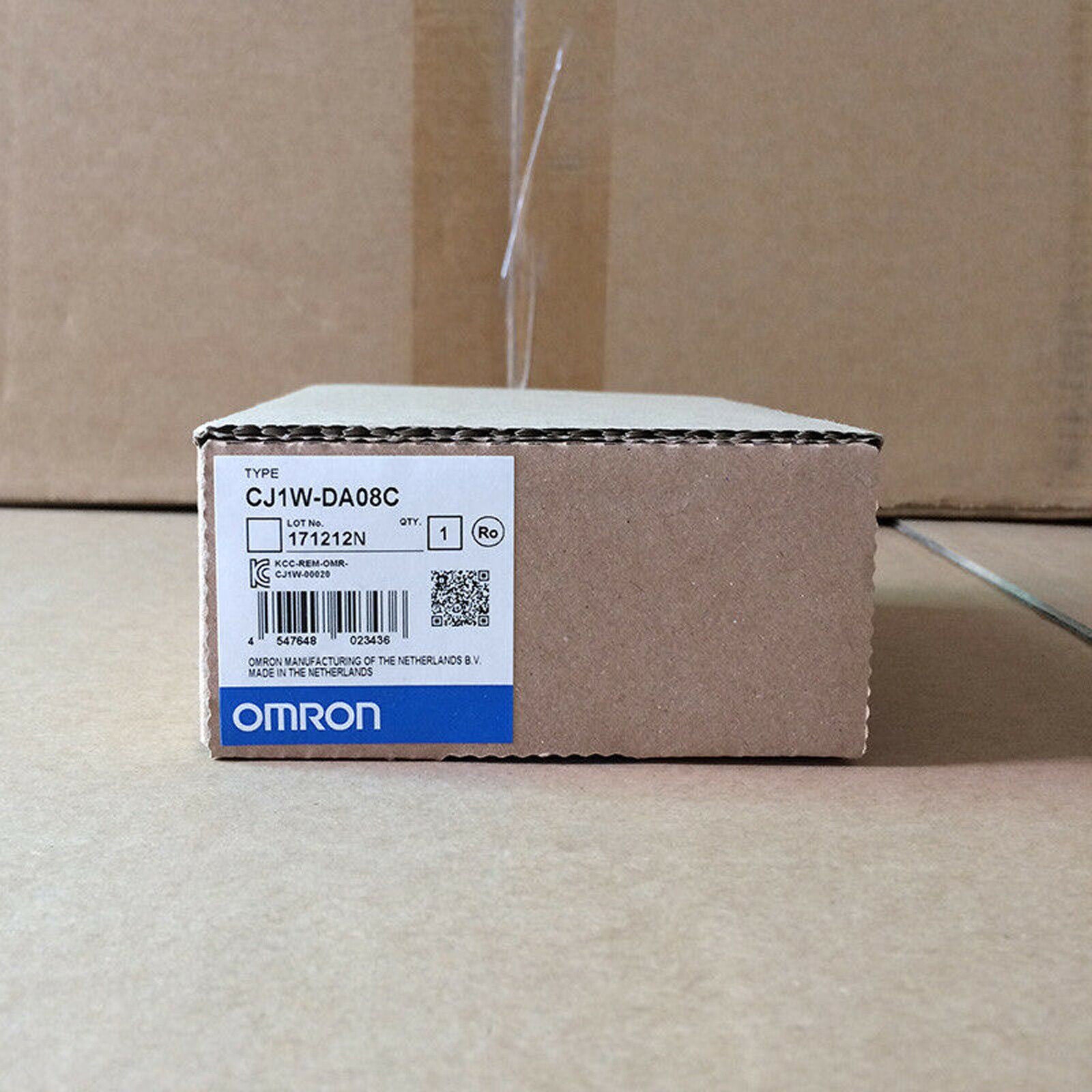 Omron PLC Analog Output Module CJ1W-DA08C, 1-Year Warranty - OMRON