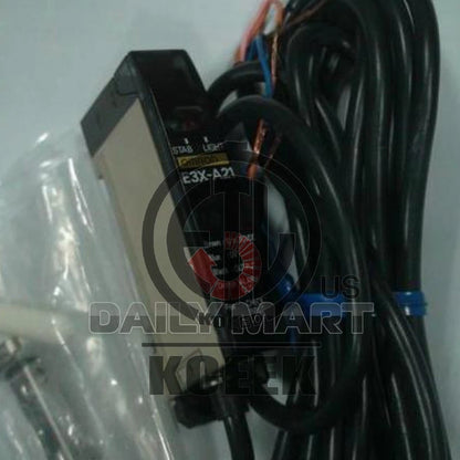 Omron Photoelectric Switch E3X-A21 E3XA21 Free Ship