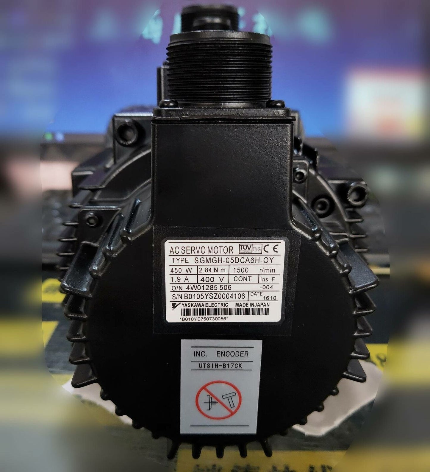 new 1PCS  Yaskawa SGMGH-05DCA6H-OY