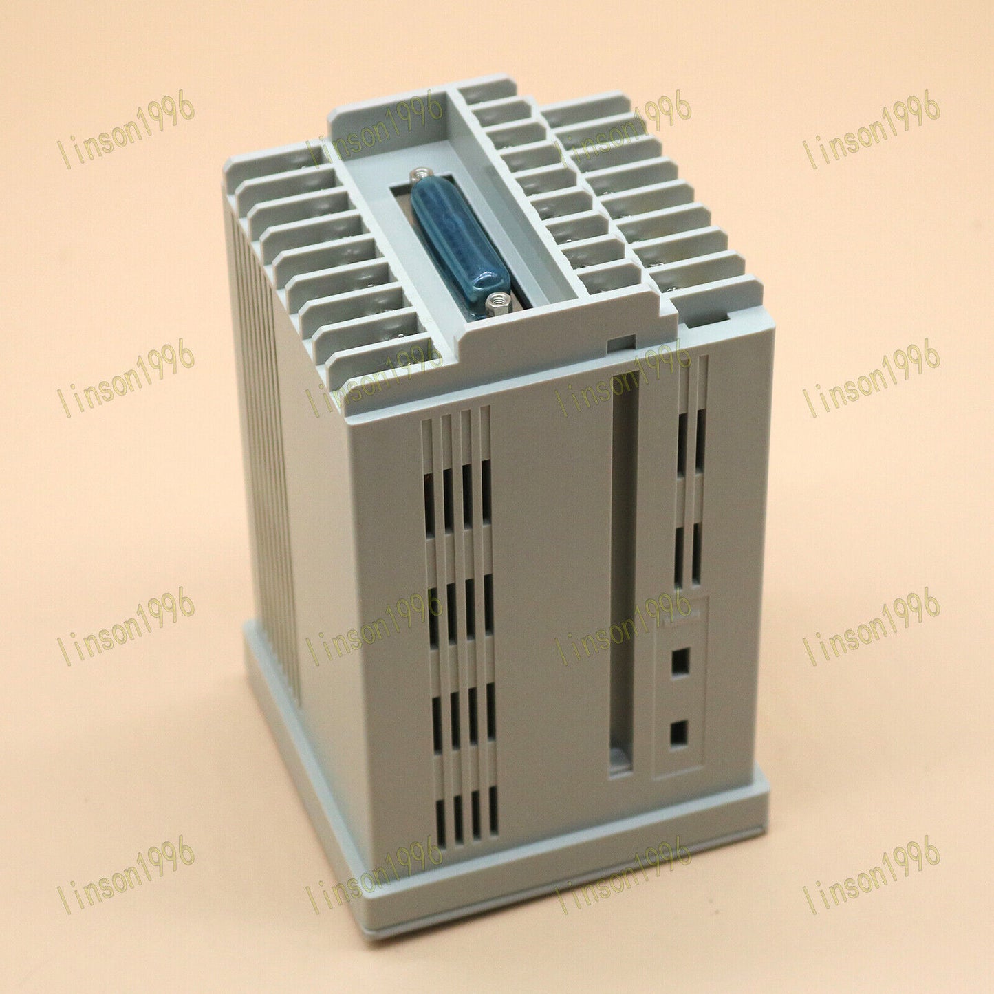 Keyence Temperature Controller RD-50R in box - KEYENCE