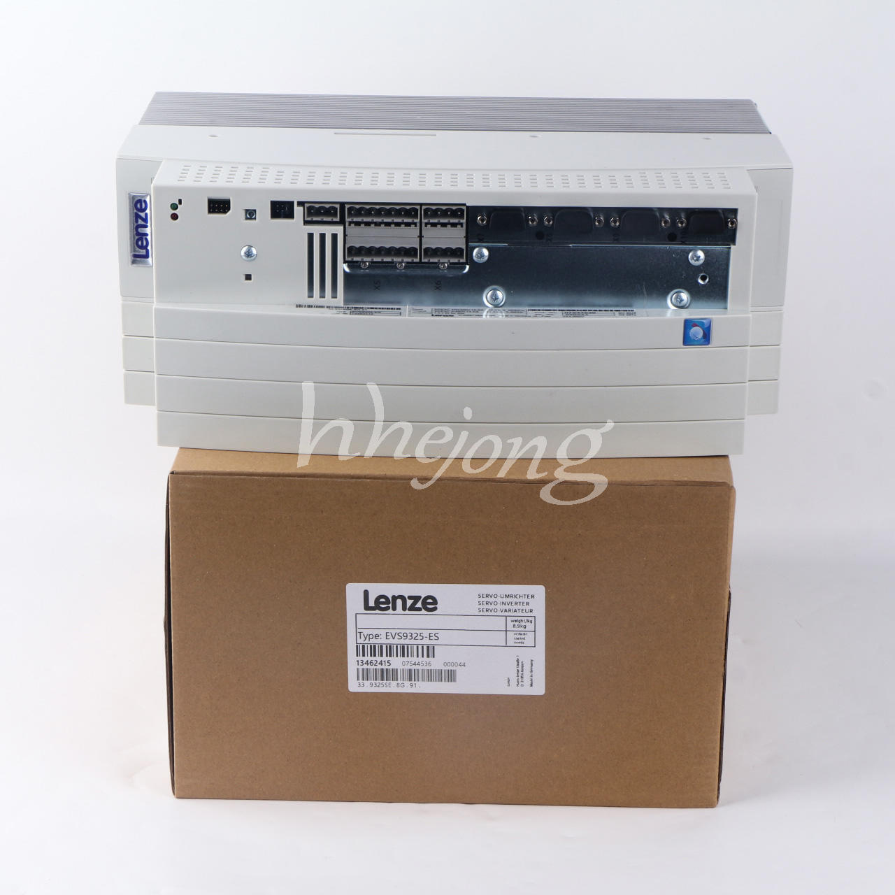 new 1PCS  LENZE Servo Drive Inverter EVS9325-ES EVS9325ES