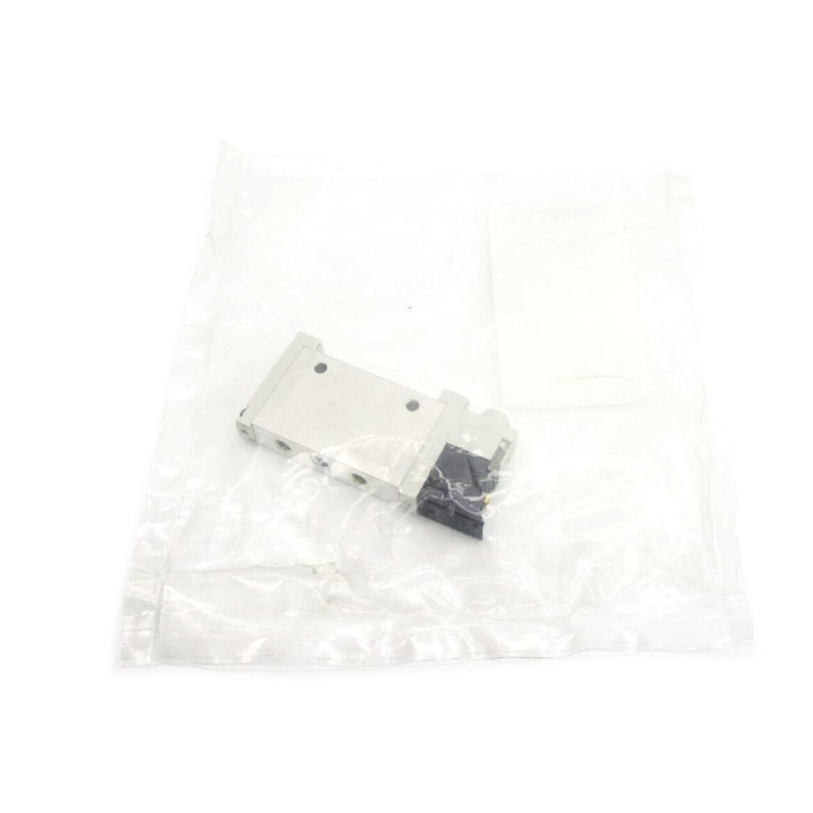FESTO Solenoid Valve VUVG-L10-M52-MT-M5-1P3 - FESTO