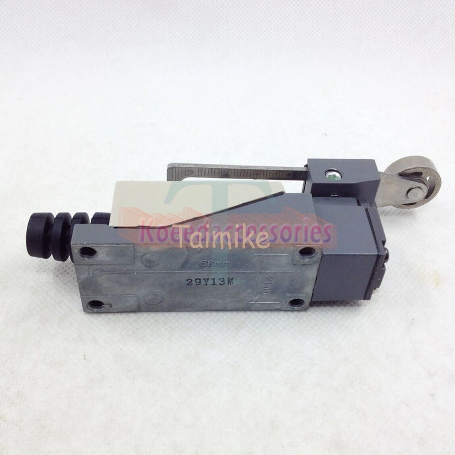 Omron D4V-8108SZ-N Limit Switch D4V8108SZN In Box 1Pcs*