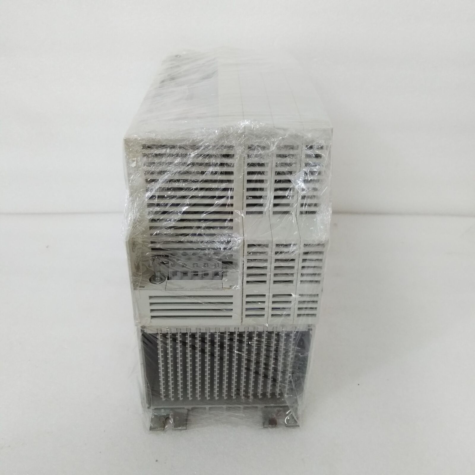 Used Lenze INVERTER EVS9325-EP refurbished - LENZE
