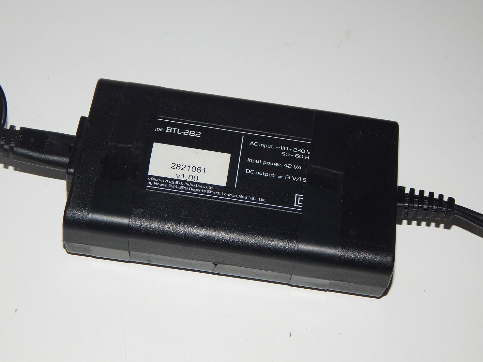 BTL-200 Portable Laser Unit - BLACK&DECKER