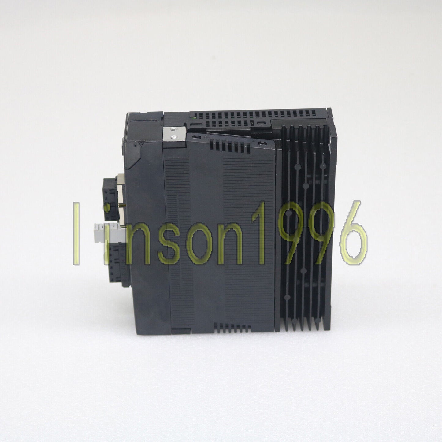 Omron R88D-KN01H-ECT AC SERVO DRIVER - OMRON