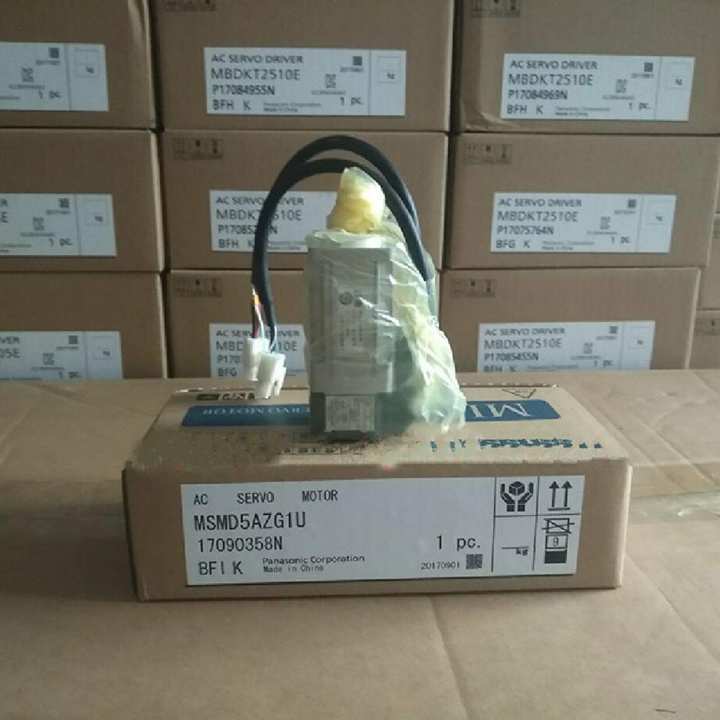 1PC Panasonic AC Servo Motor MSMD5AZG1U In-Box - PANASONIC