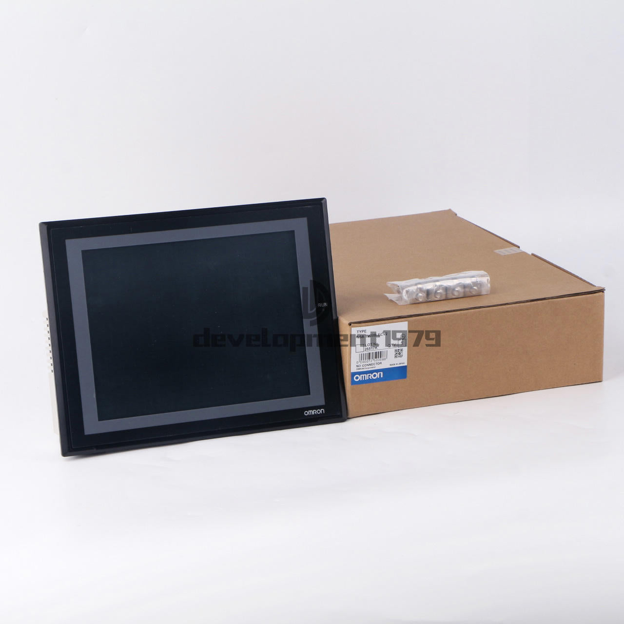 new One Omron NS8-TV00B-ECV2 NS8TV00BECV2 Touch Panal HMI - OMRON