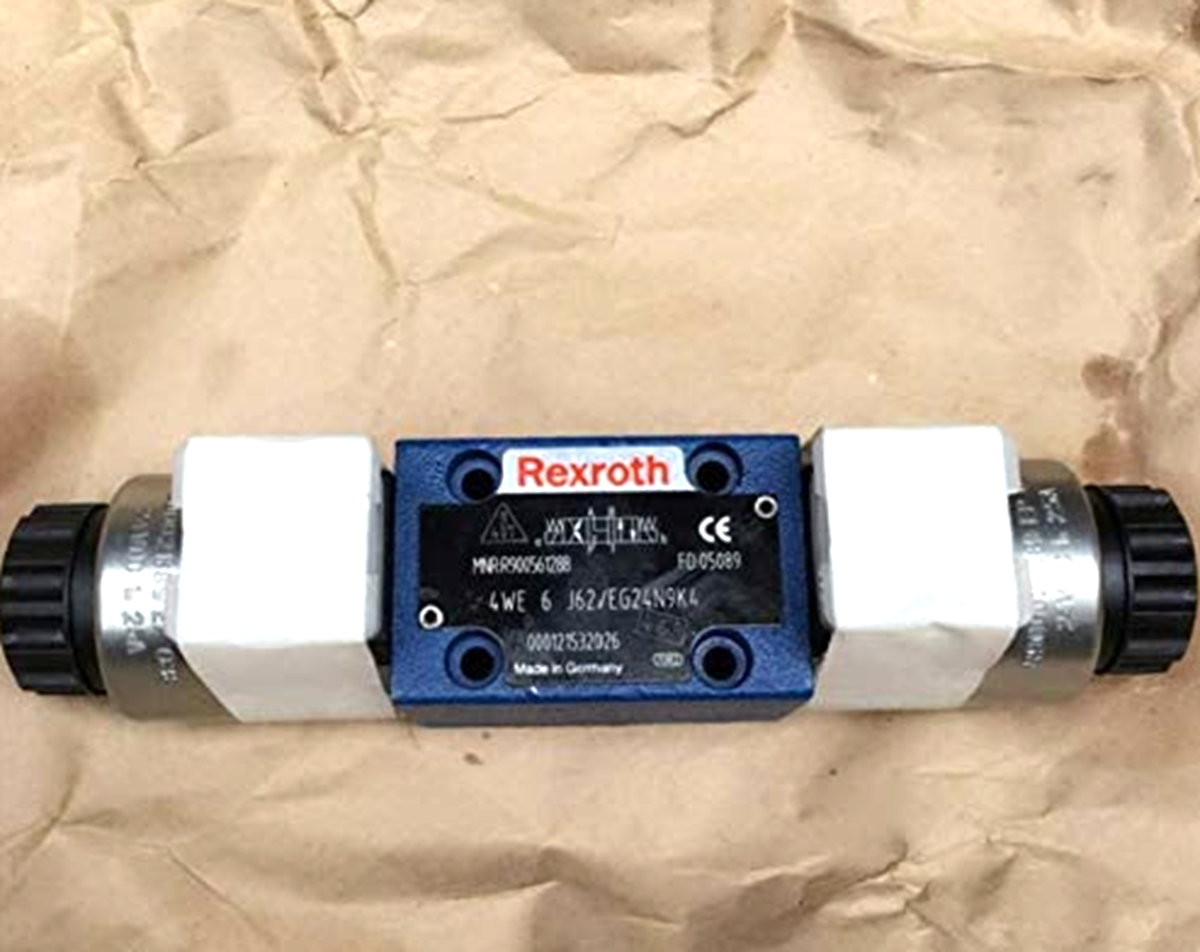 NEW REXROTH R900561288 4WE6J62 EG24N9K4 Solenoid Valve REXROTH