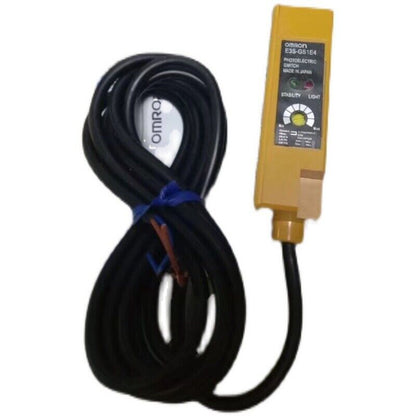 1PC Omron E3S-GS1E4 E3SGS1E4 proximity switch sensor Free Shipping