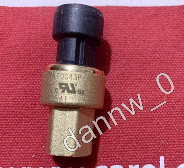 new 1PC CAREL SPKT0043P0 Pressure sensor - CAREL