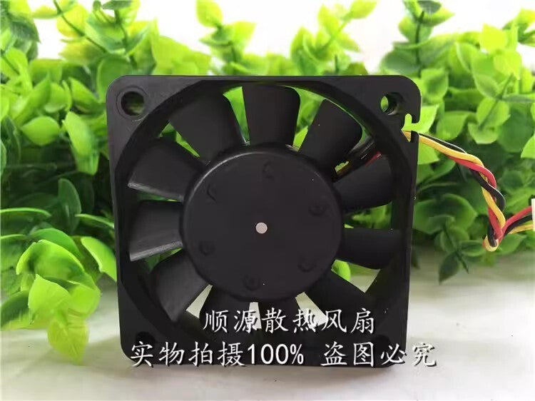 Sanyo SanAce60 9WF0624H7D03 DC24V 0.12A 3-Wire Silent Cooling Fan