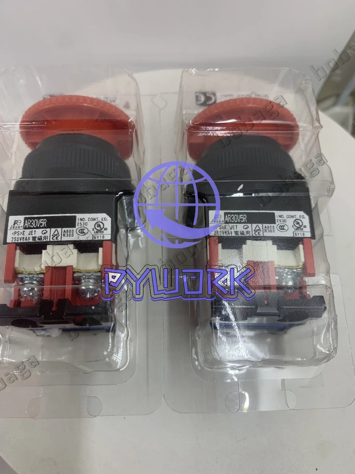 1Pcs FUJI AR30V5R-11R Push button switch free shipping~