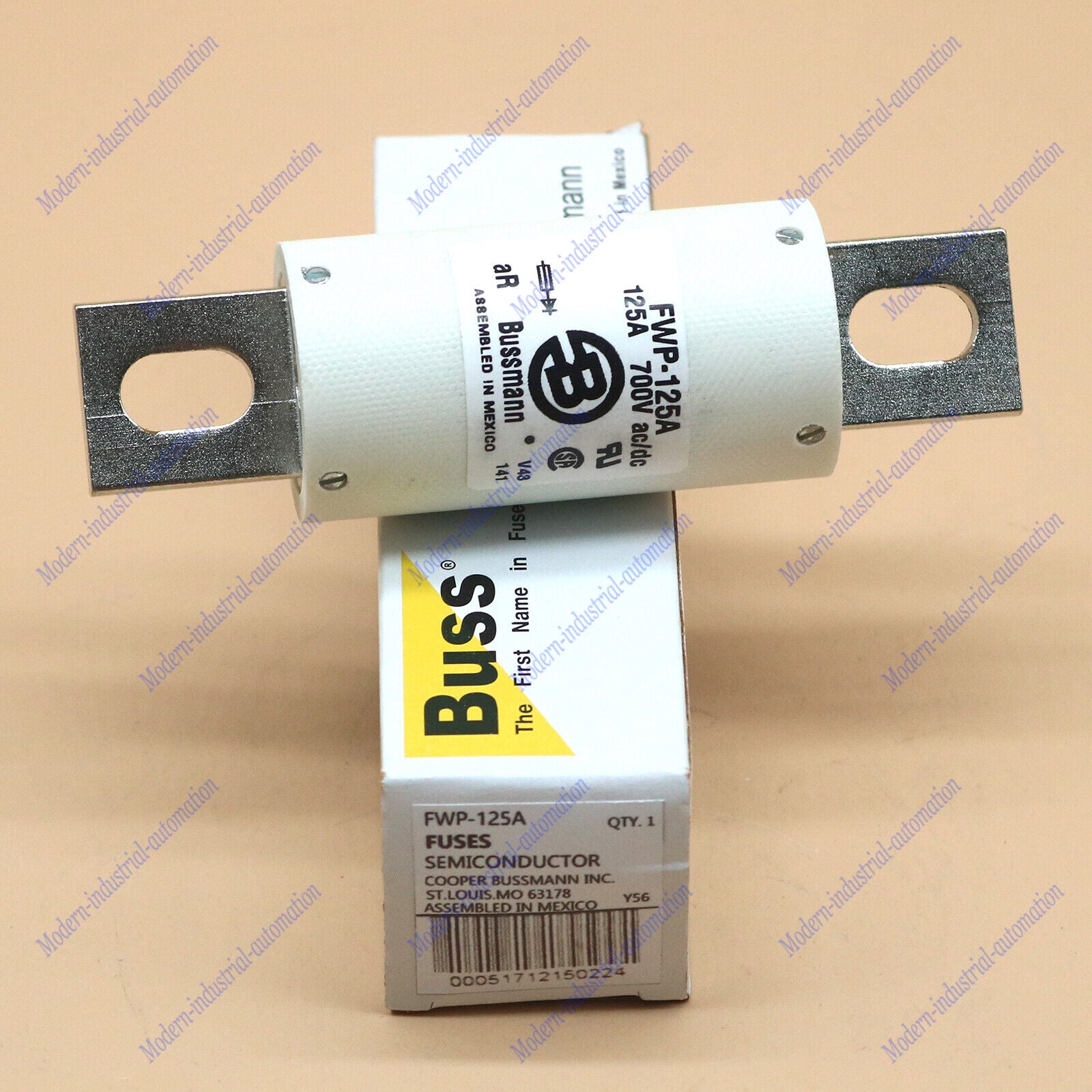 new one  Bussmann FWP-125A 125Amp (125A) Fast Acting Fuse 700V