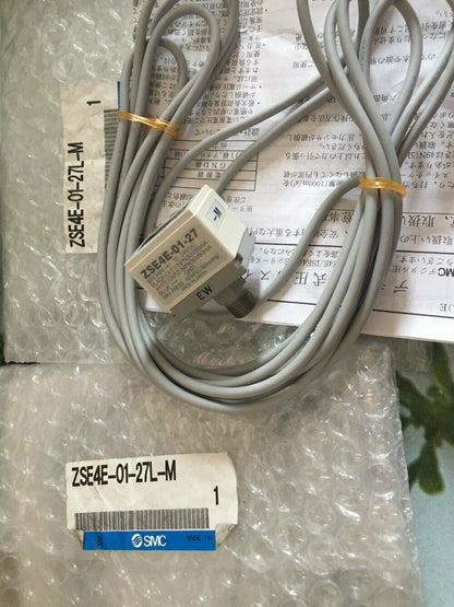 1PC SMC Pressure Sensor ZSE4E-01-27L-M - SMC