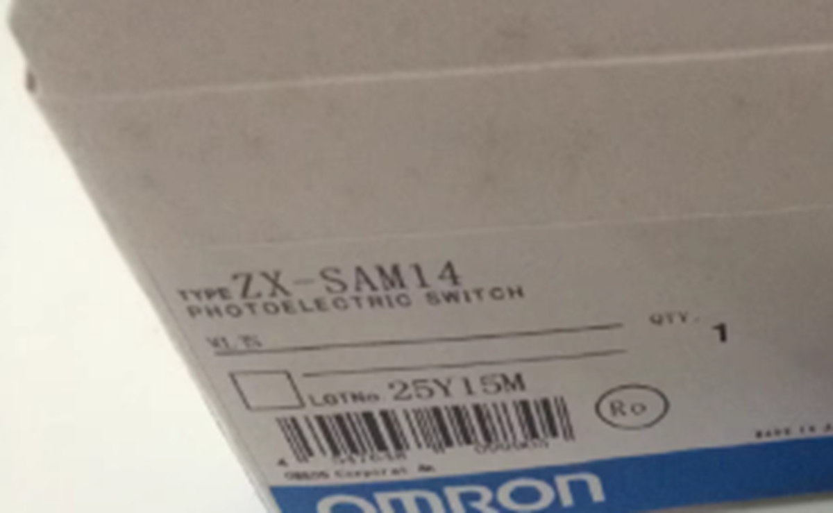Omron ZX-SAM14 Smart Temperature Switch - OMRON