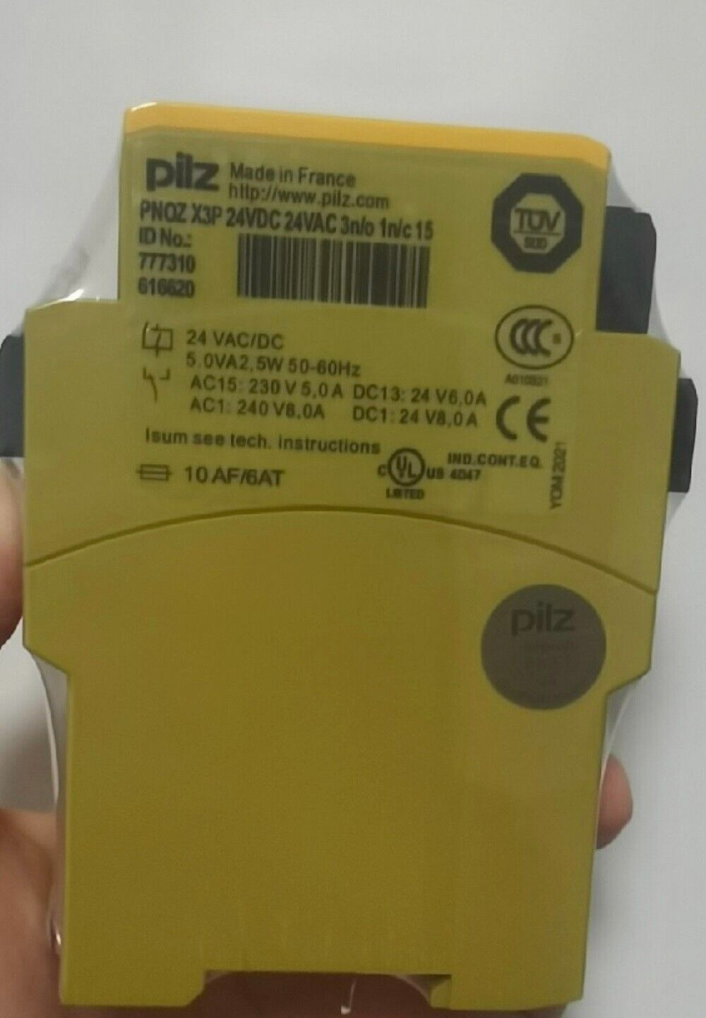 PILZ 777310 PNOZ X3P 24VDC 24VAC 1 SAFETY RELAY - PILZ