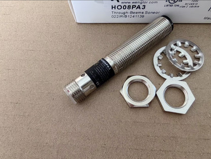 1PCS  Wenglor HO08PA3 Reflex-Sensor